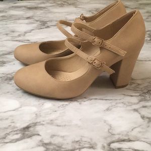 Size 9 Nude Heels